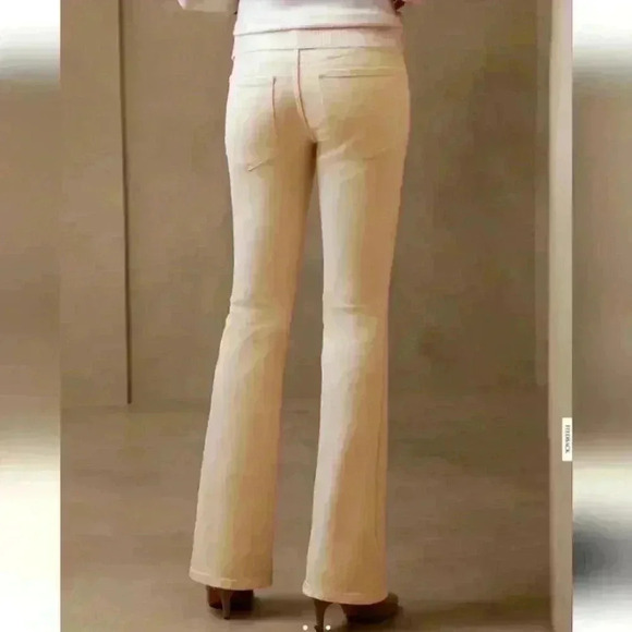 Banana Republic Low Rise Bootcut Jean - Picture 2 of 7